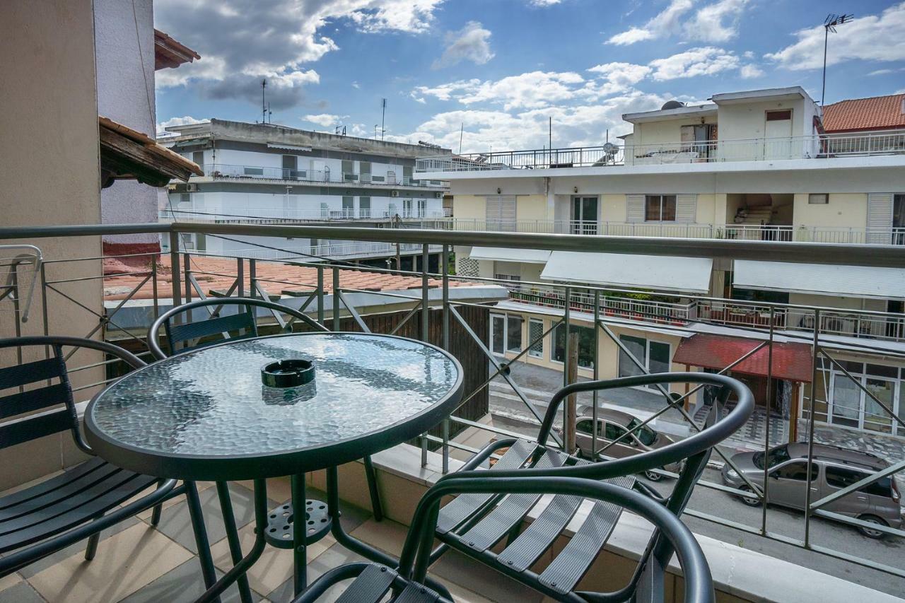 Saffroni Inn Paralía Exterior foto